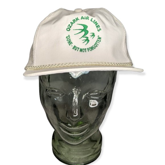 Vintage Ozark Airlines White Snap Back Trucker Hat - Picture 2 of 8